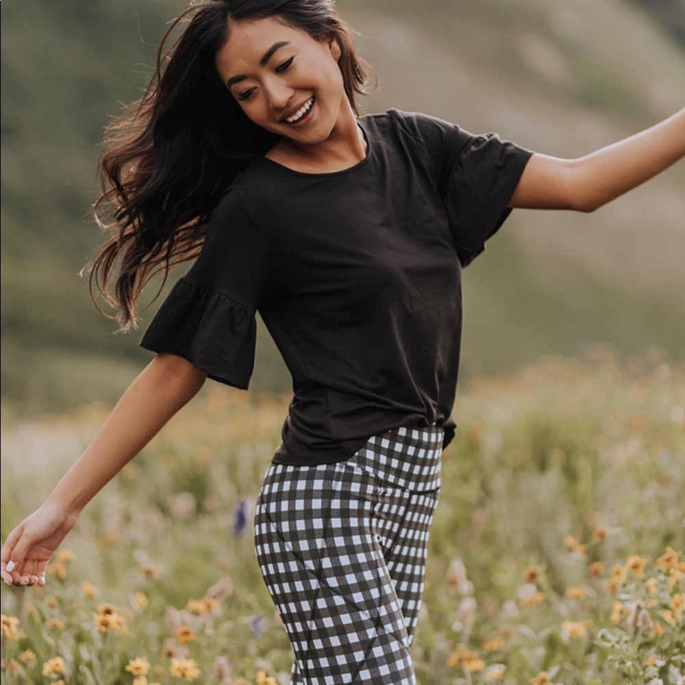 Albion Ruffle Sleeve Tee